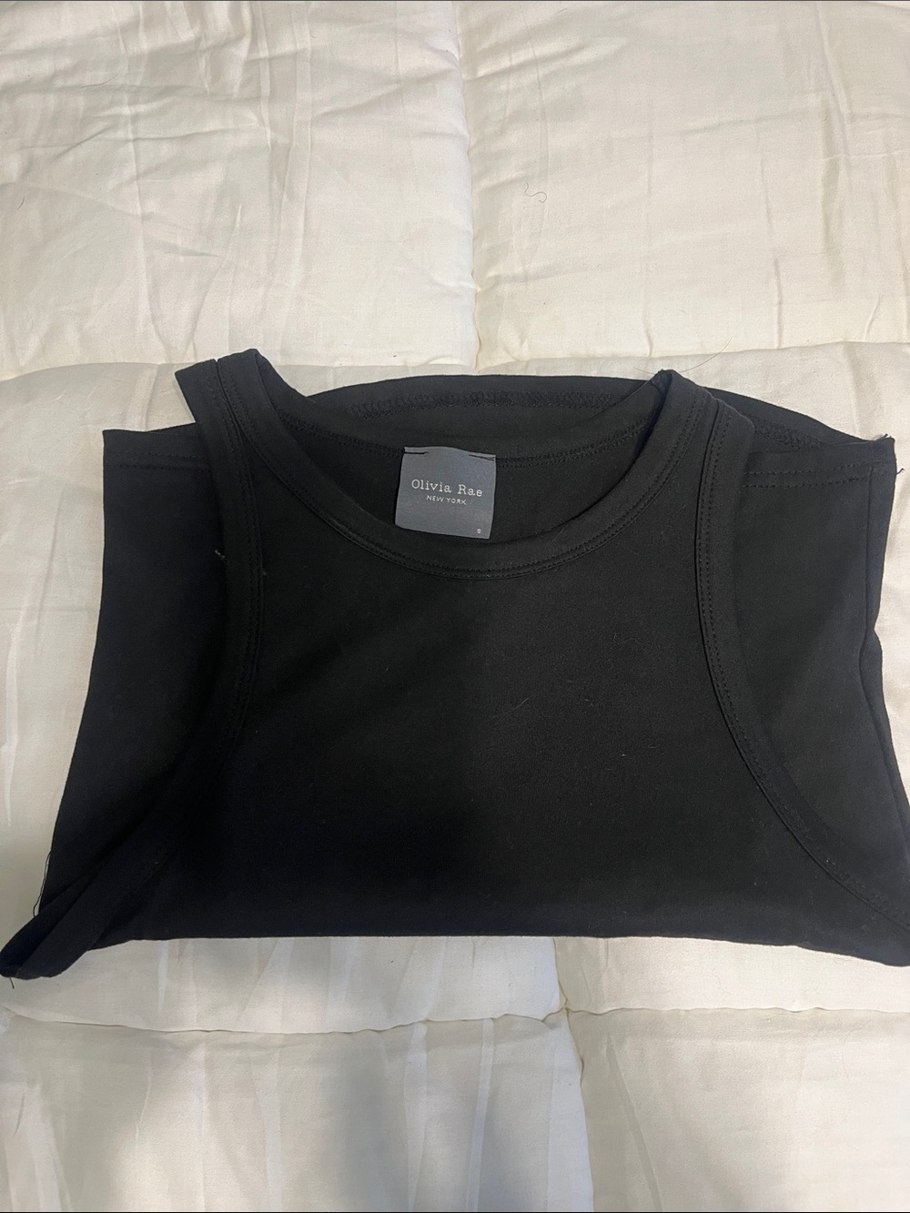 Olivia Rae Black High-Neck Ribbed Tank - Picture 4 of 5